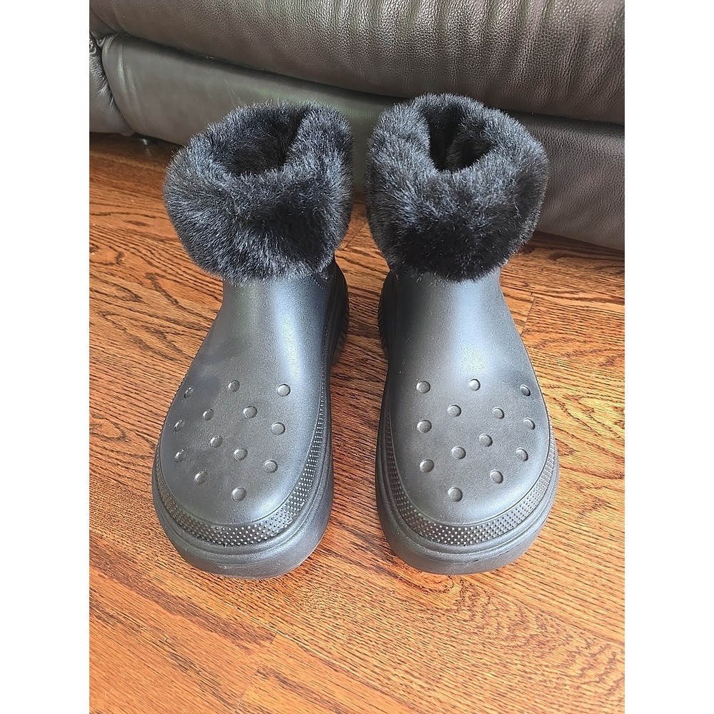 NEW CROCS Stomp Faux Fur Trim Lined Boots Unisex M10/W10l2 208718 Black Winter - Picture 3 of 8